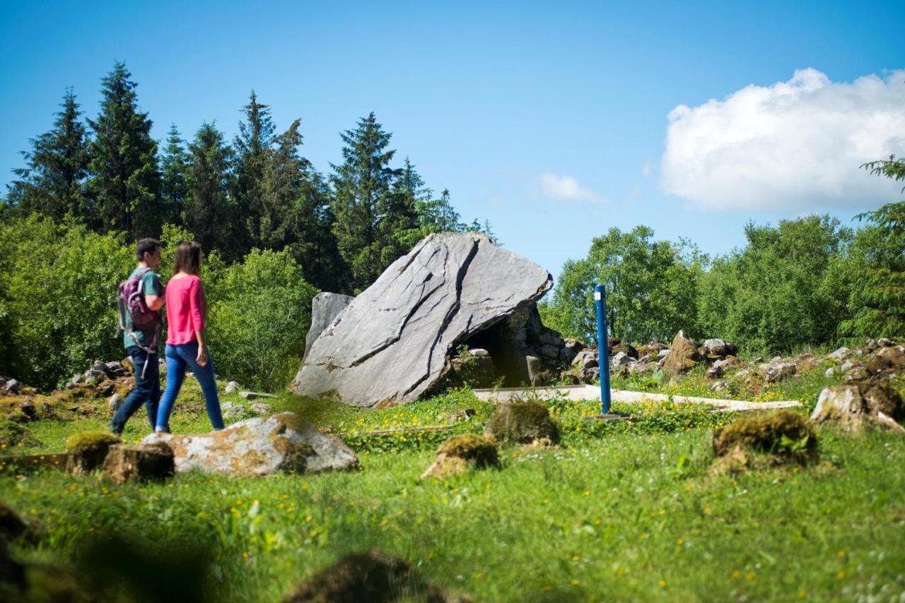 Hawthorn Lodge Belturbet Bagian luar foto